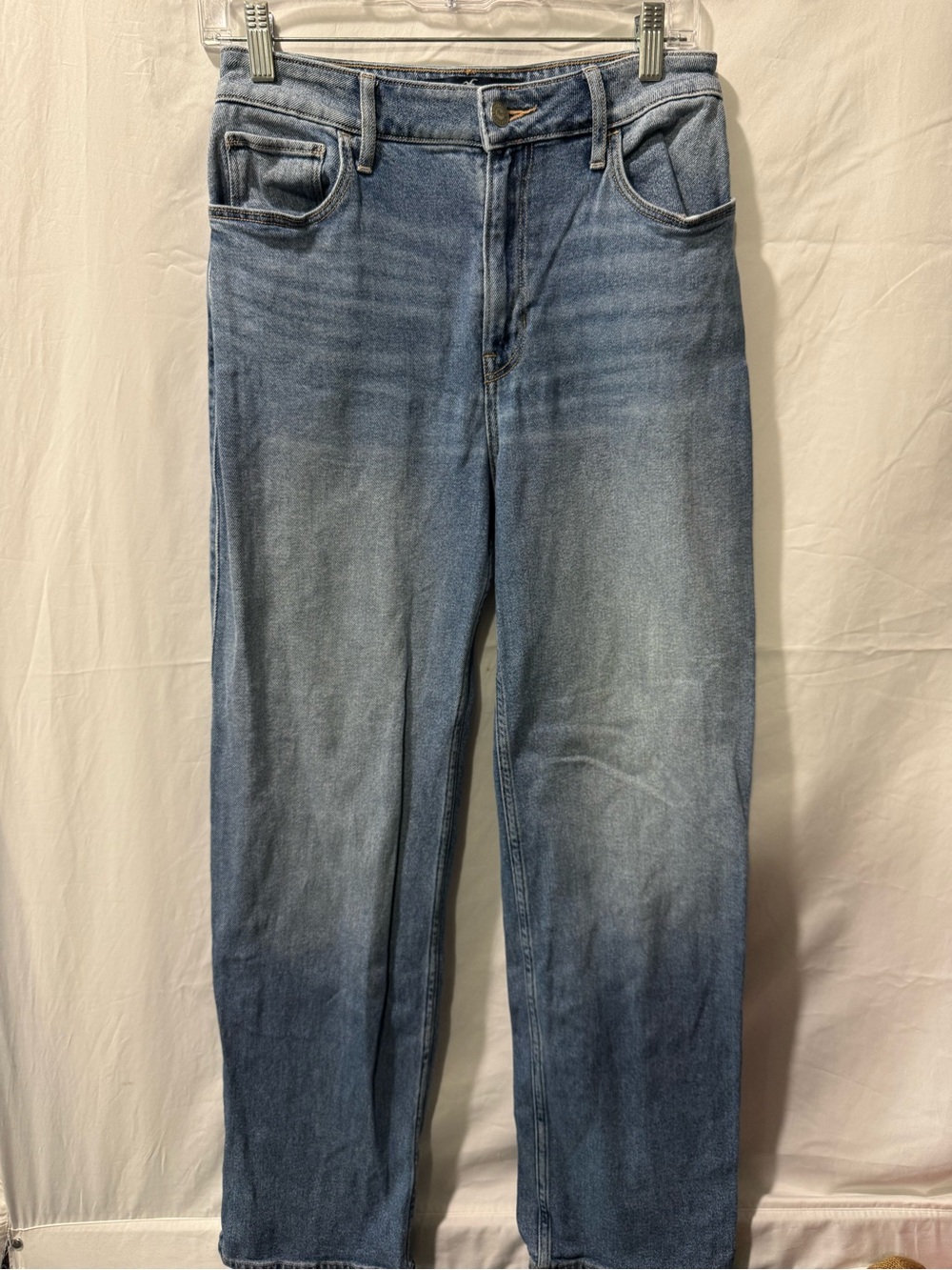 Hollister Men's Faded Blue Straight Jeans